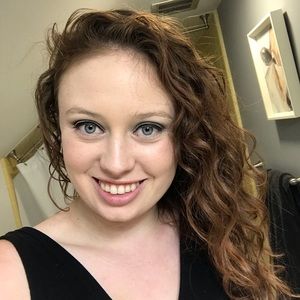 Meet your Posher, Amelia